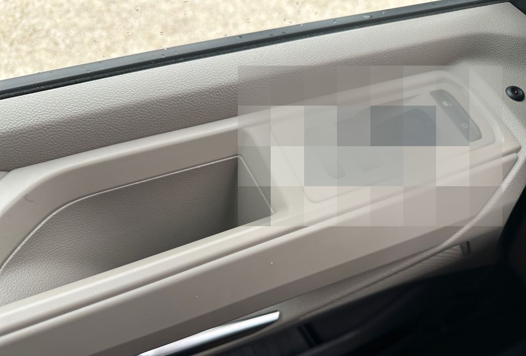 Volkswagen T7 Multivan Kurz 6Sitze Allwetter Pdc Ahk Navi foto 18