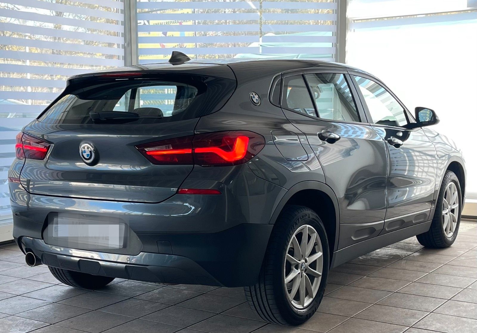 BMW X2 sD18i Aut. Advantage KAMERA AHK Unfallfrei foto 4