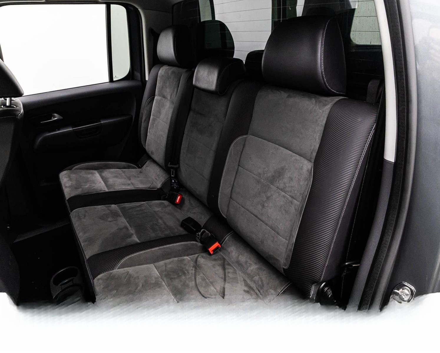 Volkswagen AMAROK 2.0TDi DARK LABEL DOUBLE CAB 4M LED/AHK foto 17