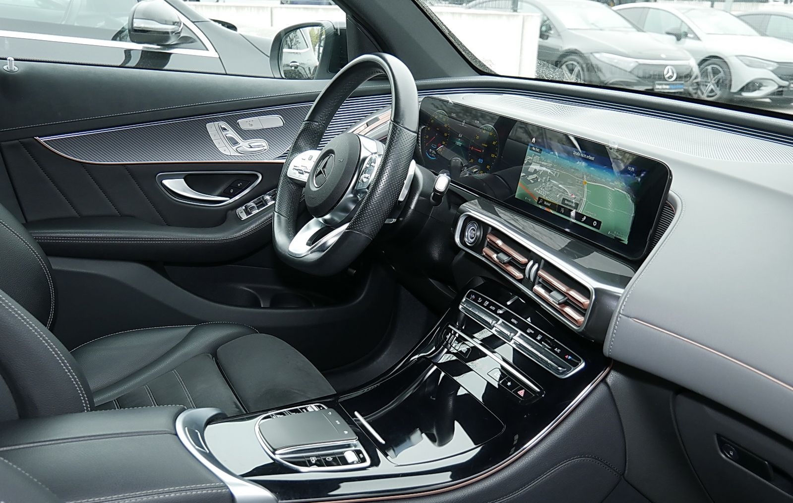 Mercedes-Benz EQC 400 4M AMG+MEMORY+SCHIEBEDACH+AHK+360°KAMERA foto 5