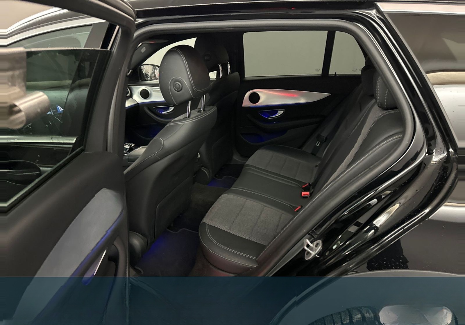 Mercedes-Benz E 220 Avantgarde d 4Matic T All-Terrain foto 10