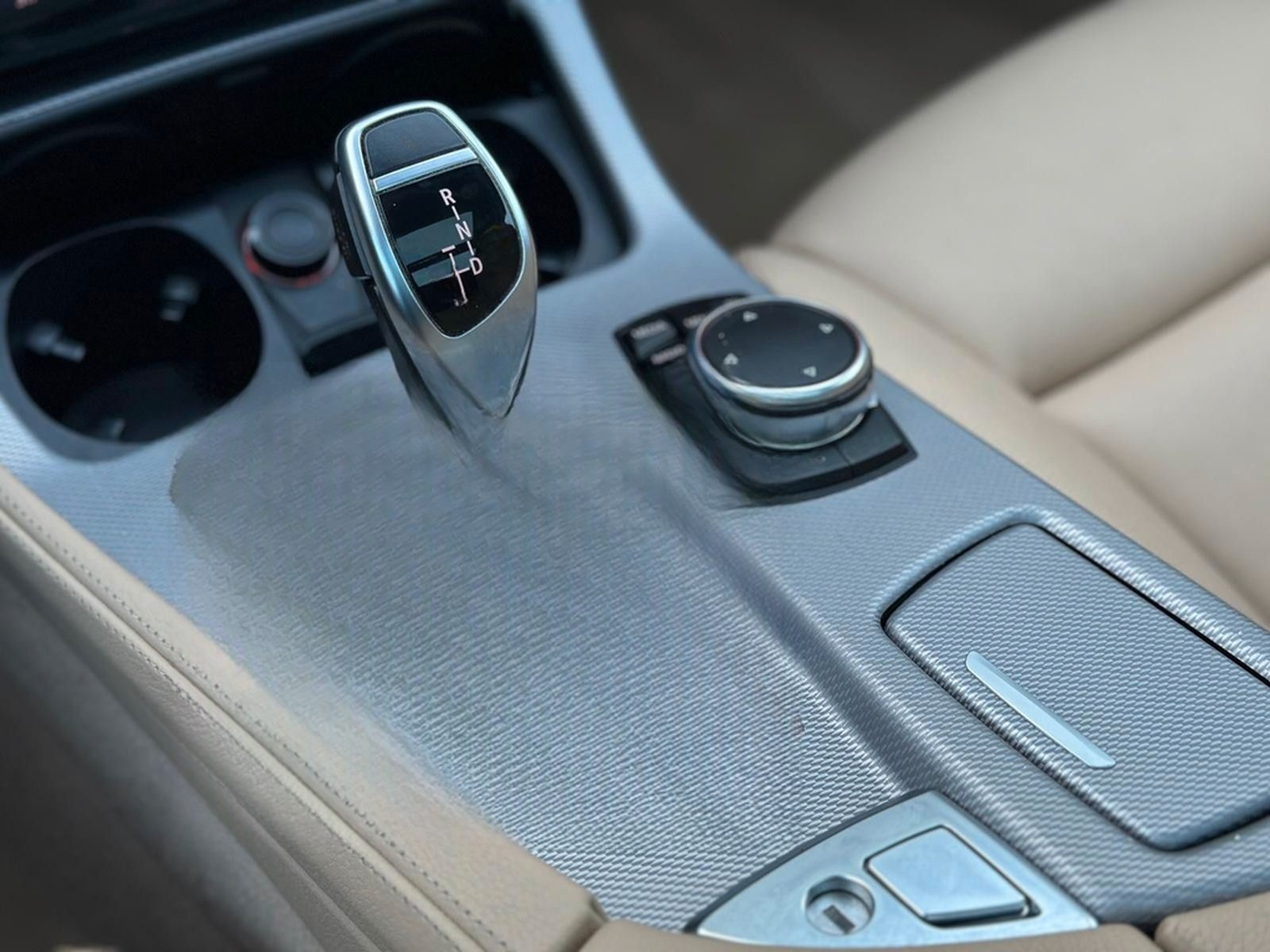 BMW 530 d xD M Sport LED Pano HUD AHK Memory LM 18 foto 24