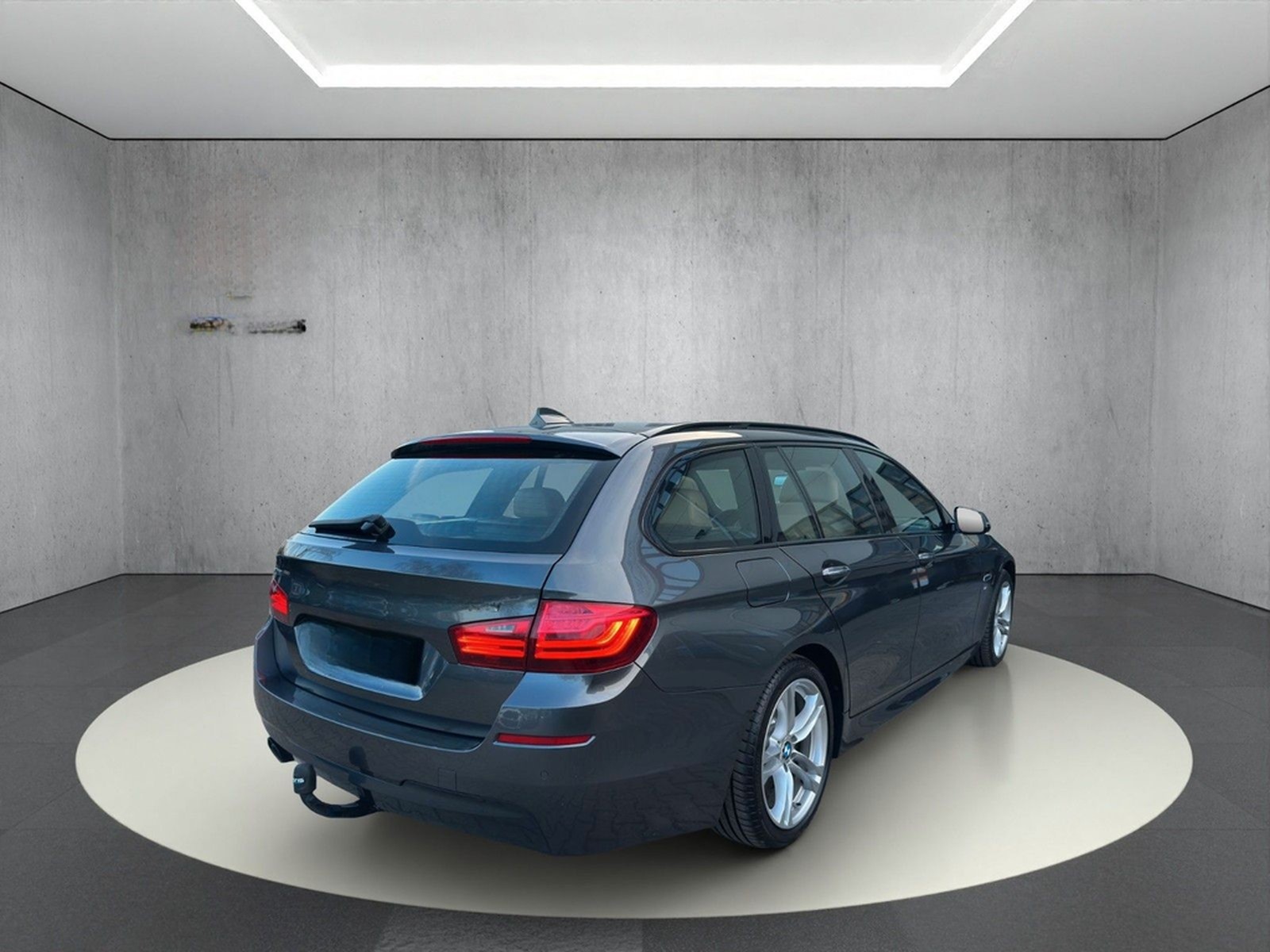 BMW 530 d xD M Sport LED Pano HUD AHK Memory LM 18 foto 4