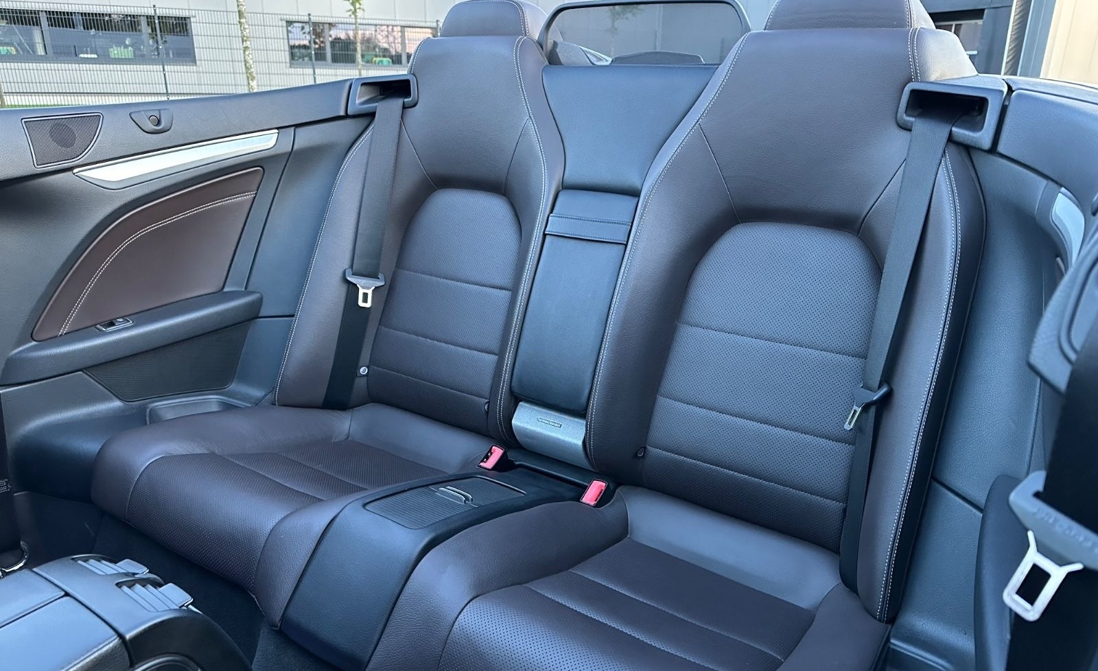 Mercedes-Benz E 250 Autom. Cabrio AMG Line foto 14