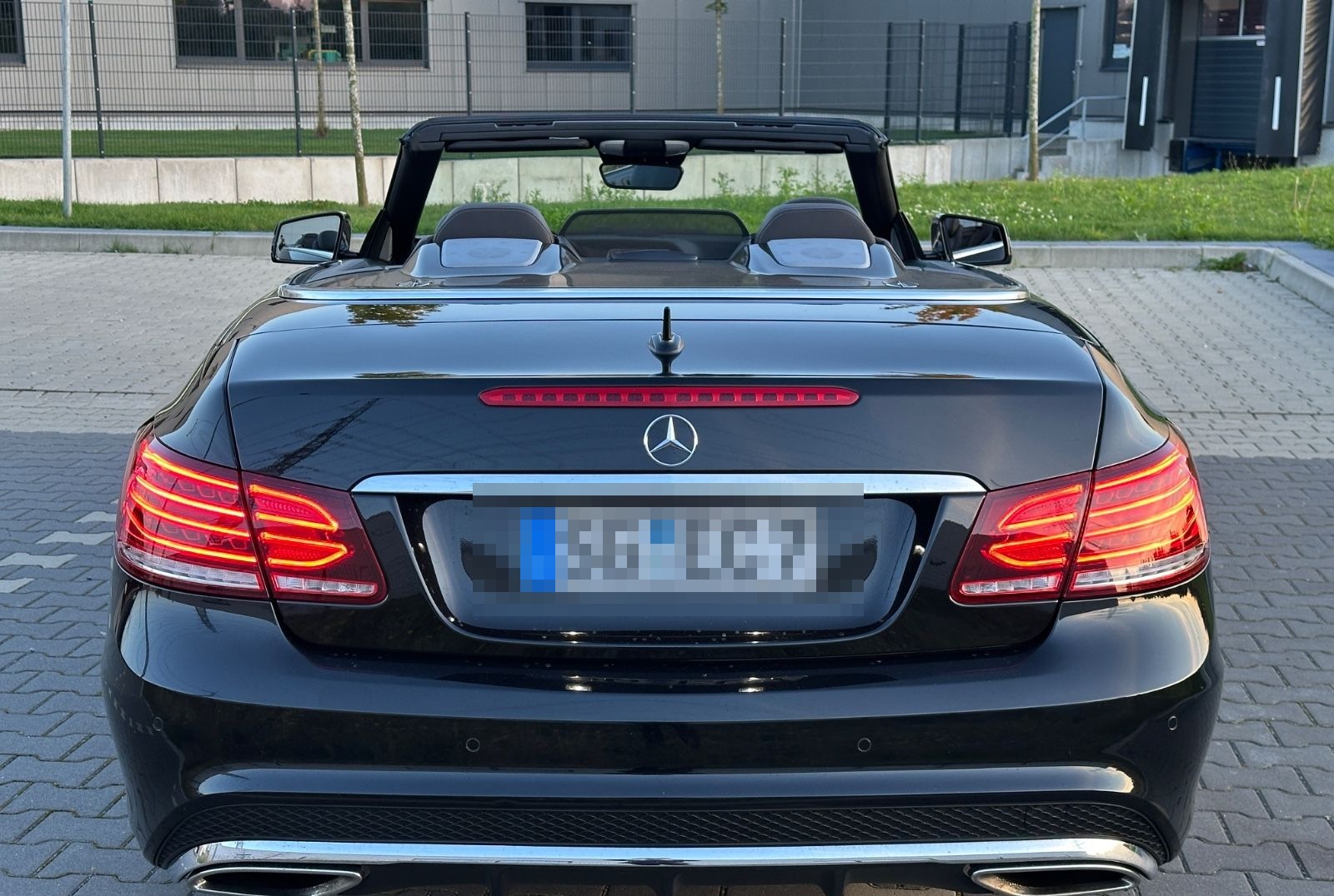 Mercedes-Benz E 250 Autom. Cabrio AMG Line foto 6