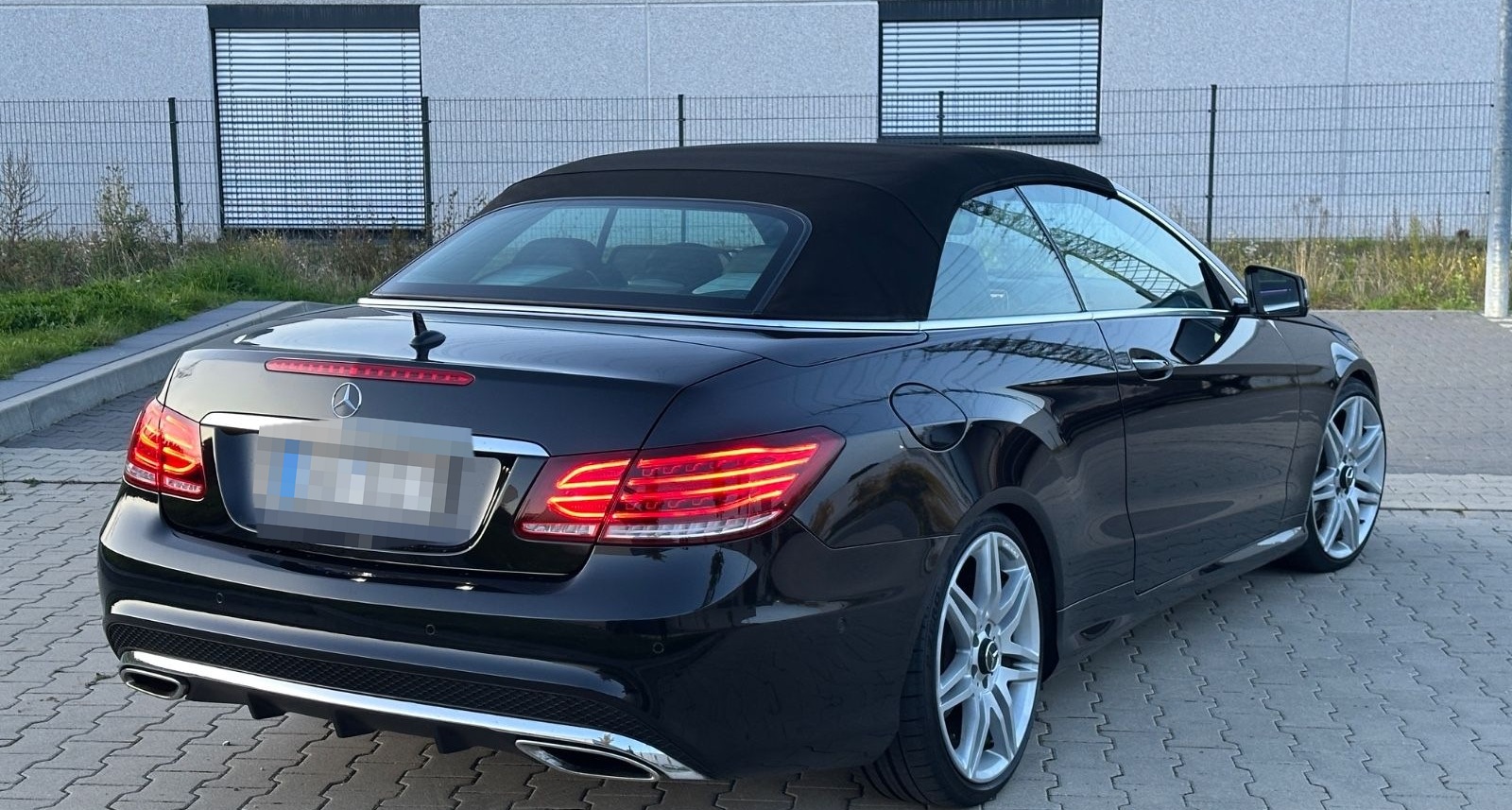 Mercedes-Benz E 250 Autom. Cabrio AMG Line foto 7