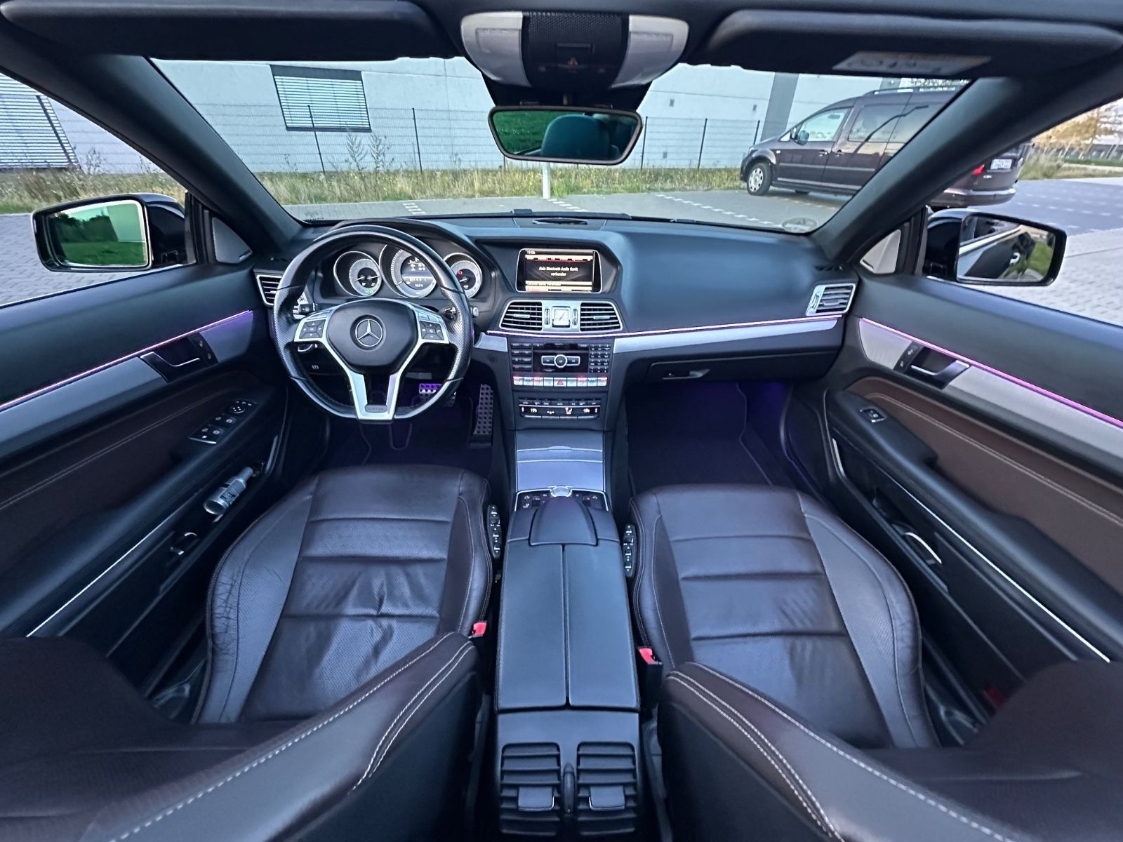 Mercedes-Benz E 250 Autom. Cabrio AMG Line foto 10