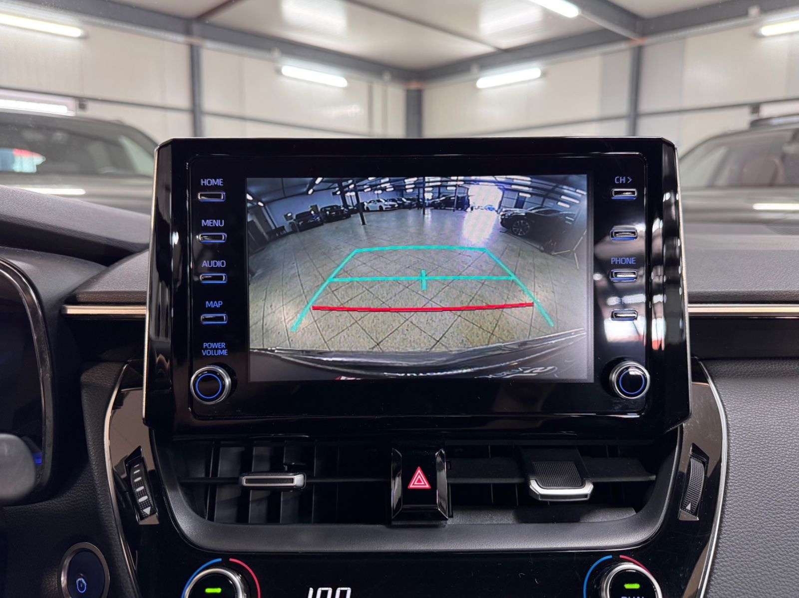Toyota Corolla Hybrid Team D ACC*SPUR*LED*SHZ*KAMER*1.H foto 18