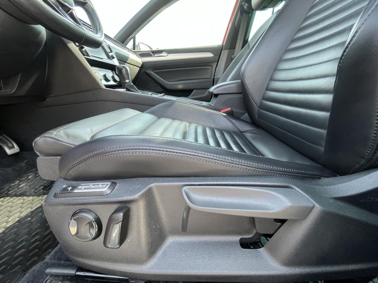 Volkswagen Passat Variant 2.0 TDI DSG 4Motion Alltrack (Led foto 19