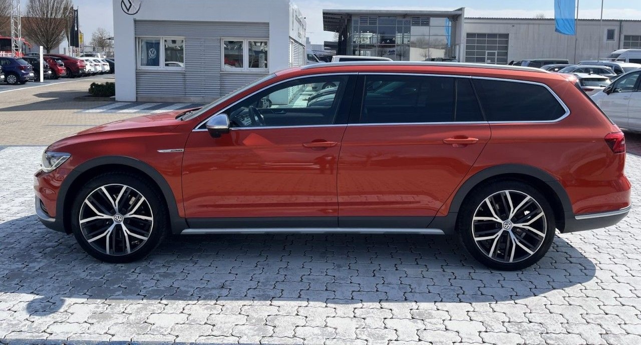 Volkswagen Passat Variant 2.0 TDI DSG 4Motion Alltrack (Led foto 3
