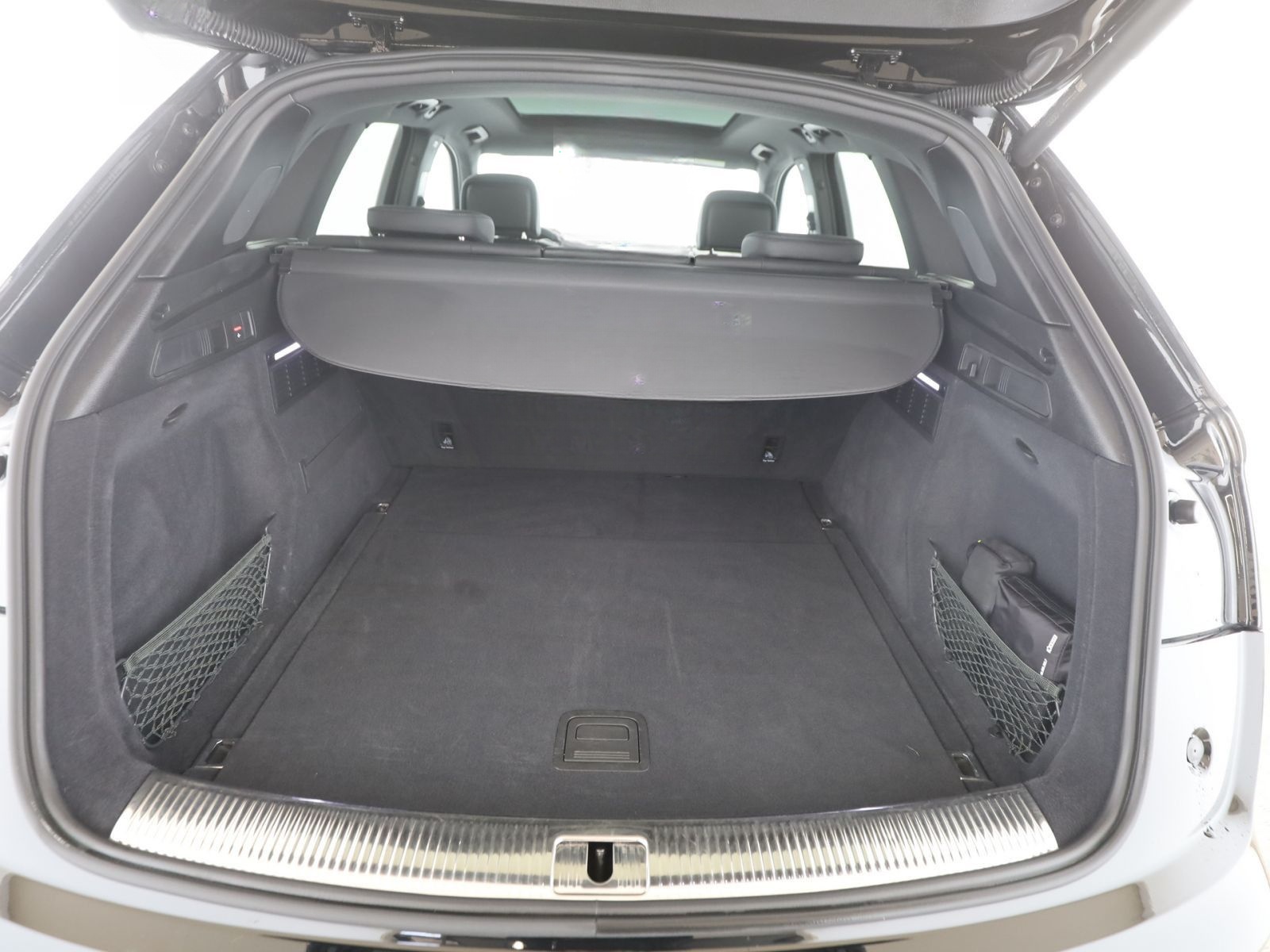 Audi Q5 40 TFSI quattro S line Pano+AHK+Matrix+RFK+B& foto 12