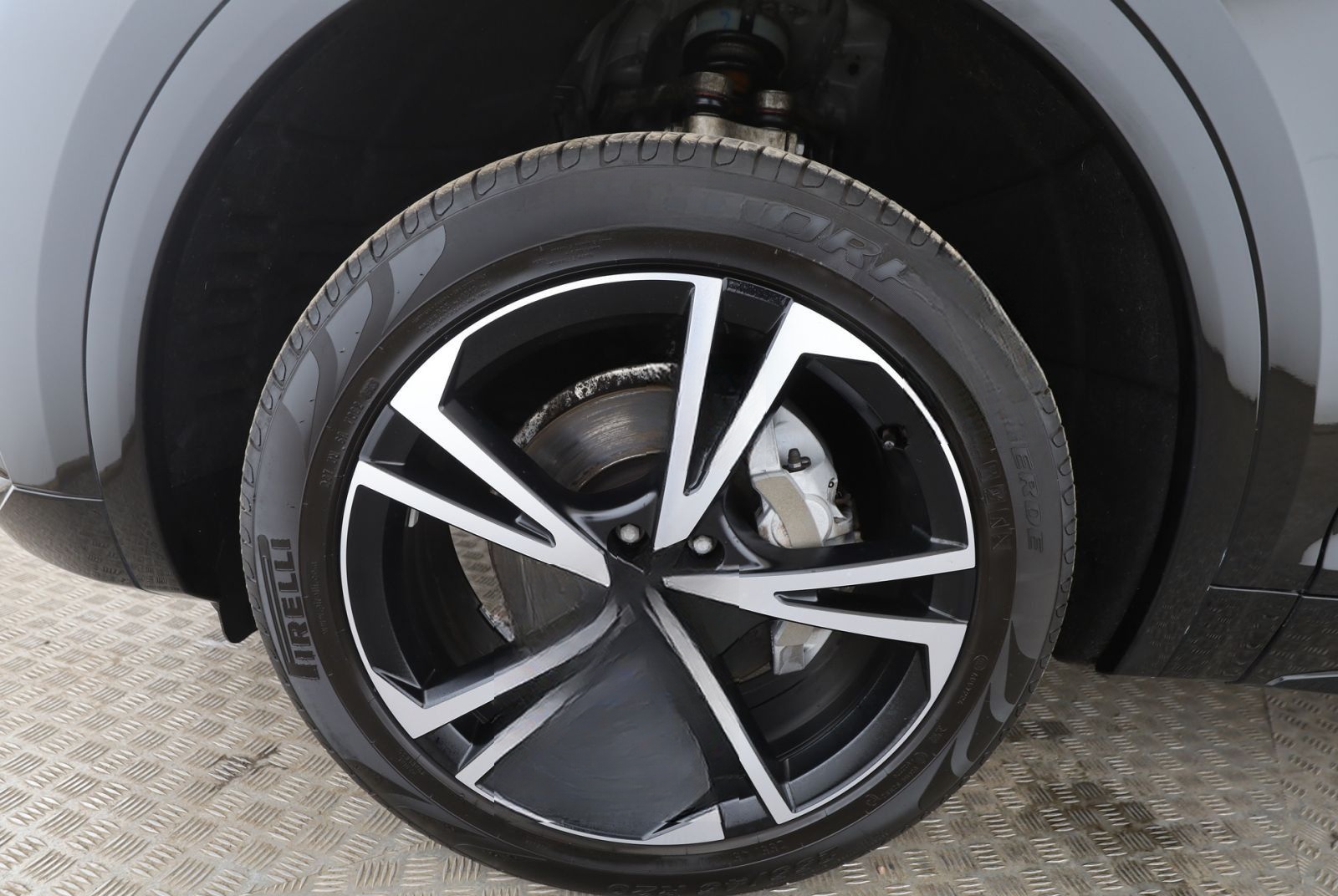 Audi Q5 40 TFSI quattro S line Pano+AHK+Matrix+RFK+B& foto 21