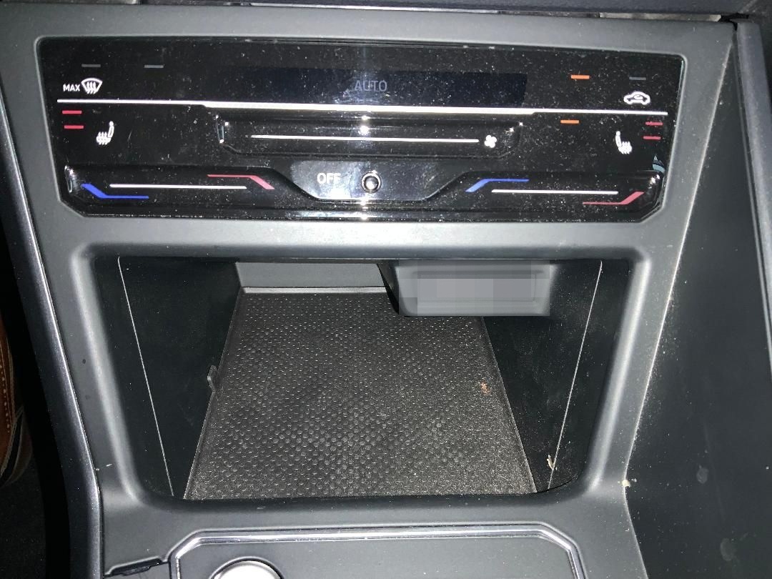 Volkswagen Taigo R-Line 1.0 TSI DSG AHK+WIPA+NAVI+APP foto 12