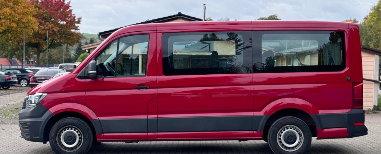 Volkswagen Crafter 2.0 TDI LANG *9 SITZER *RAMPE *140 PS foto 2