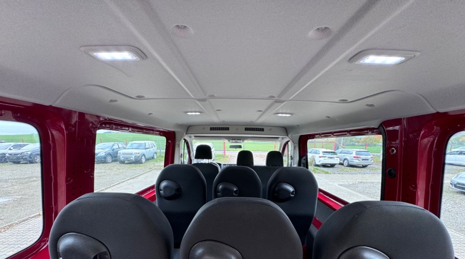 Volkswagen Crafter 2.0 TDI LANG *9 SITZER *RAMPE *140 PS foto 14