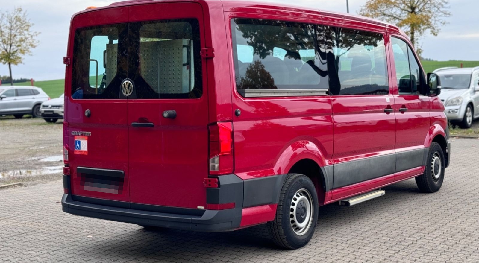 Volkswagen Crafter 2.0 TDI LANG *9 SITZER *RAMPE *140 PS foto 5