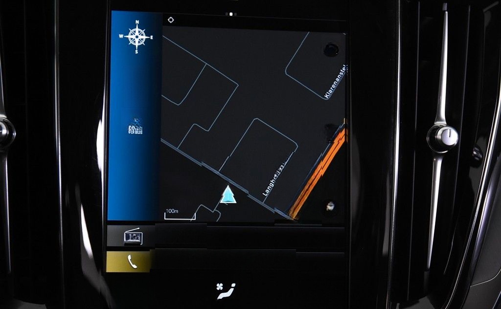 Volvo V60 B4 Inscription *1.Hand*Leder*Navi*Standheiz. foto 20