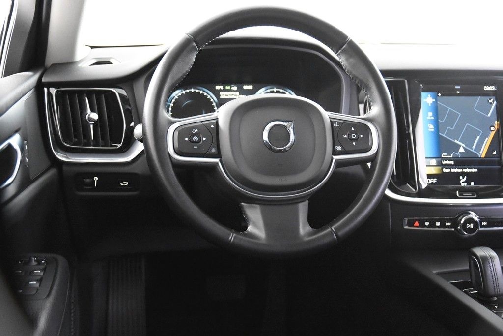 Volvo V60 B4 Inscription *1.Hand*Leder*Navi*Standheiz. foto 9