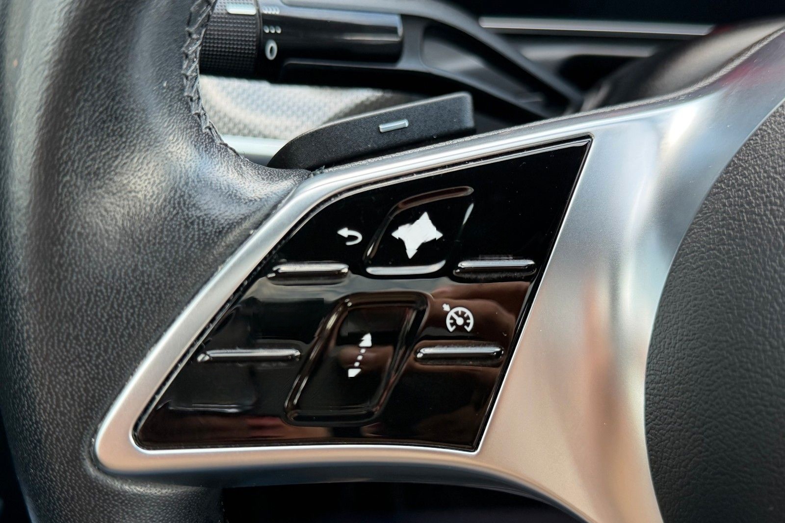 Mercedes-Benz C 220 d Limousine*SB-Dach*KAMERA*AMBIENTE*LED foto 19