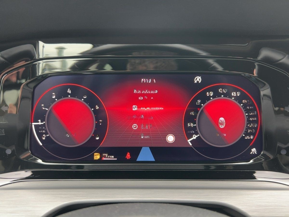 Volkswagen Golf VIII Style 1.5 TSI MATRIX+NAVI+APP+4xSHZ+PD foto 17