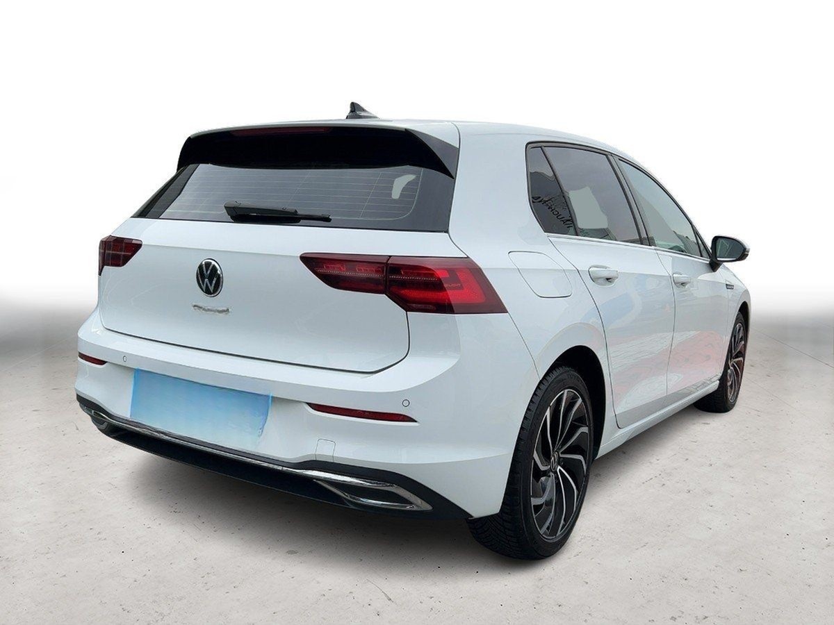 Volkswagen Golf VIII Style 1.5 TSI MATRIX+NAVI+APP+4xSHZ+PD foto 5