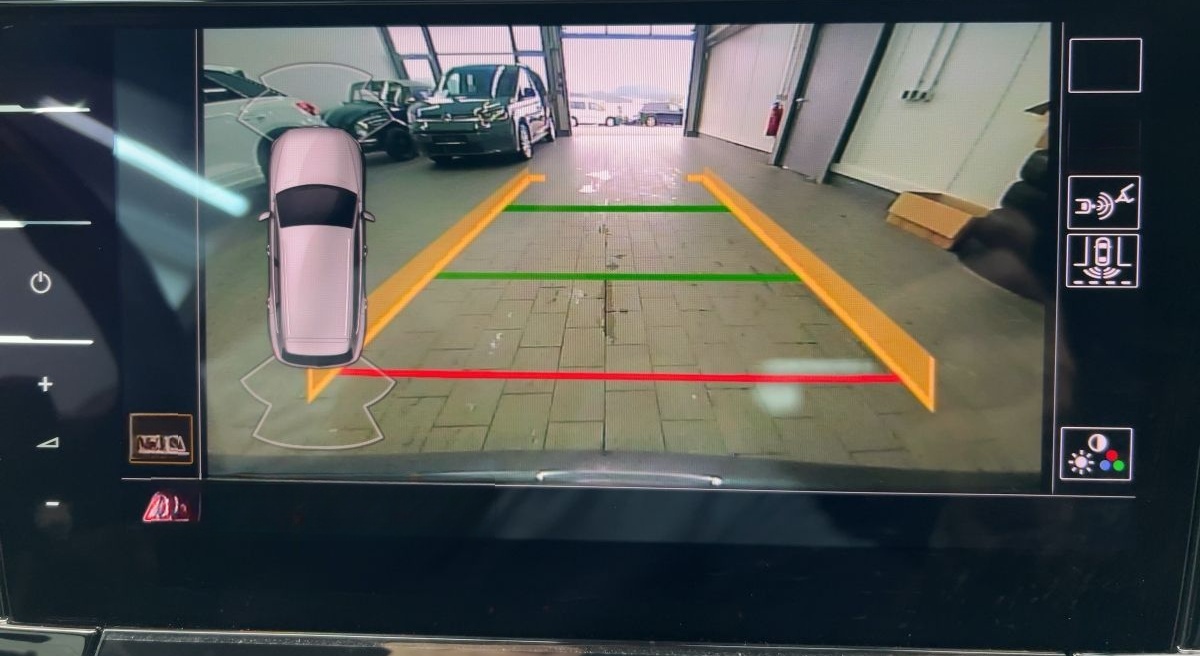 Volkswagen Touareg 3.0 V6 TDI DSG R-Line 4M Standh. Luft AH foto 13