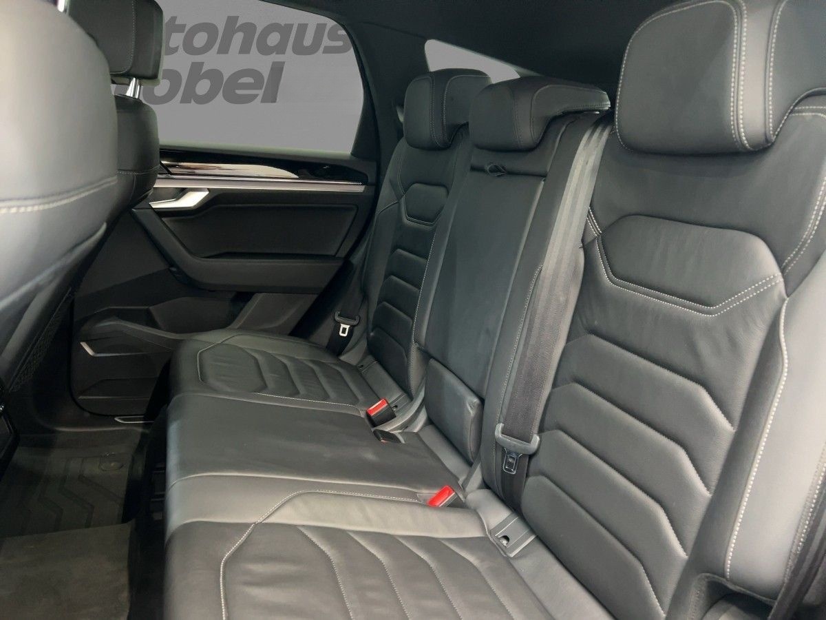 Volkswagen Touareg 3.0 V6 TDI DSG R-Line 4M Standh. Luft AH foto 10