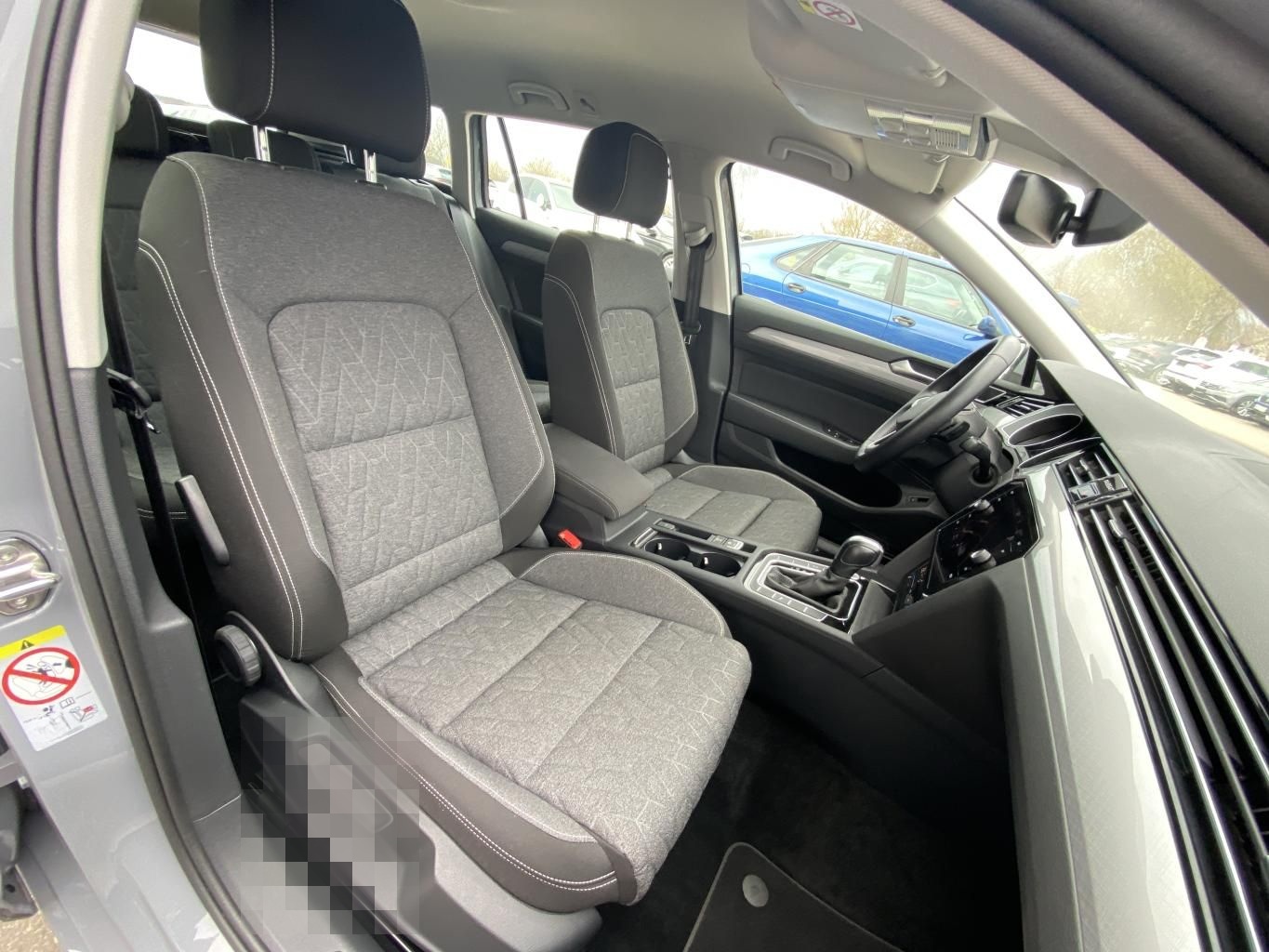 Volkswagen Passat Variant 2.0 TDI DSG Business AHK+APP-CONN foto 13