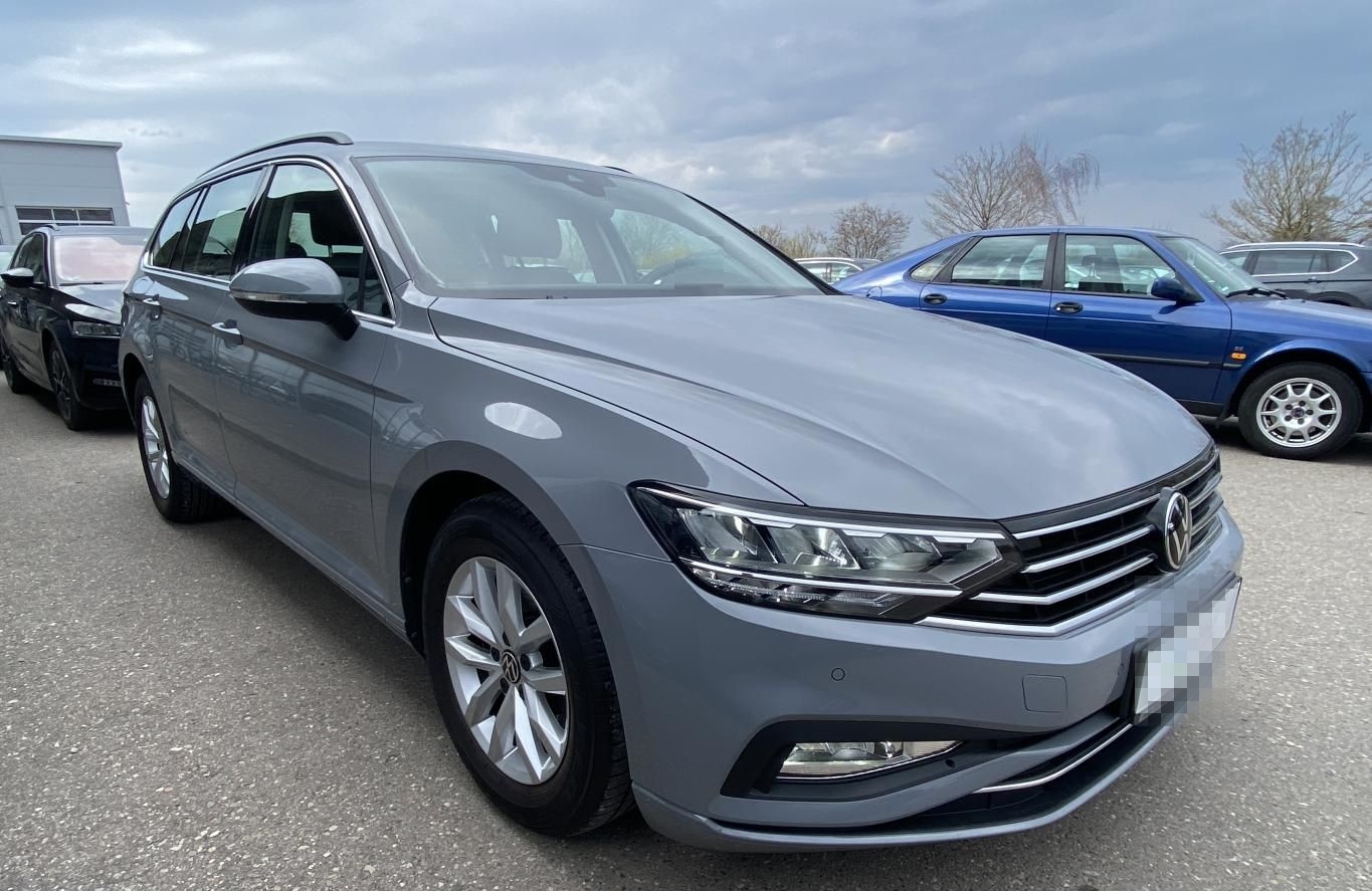 Volkswagen Passat Variant 2.0 TDI DSG Business AHK+APP-CONN foto 6