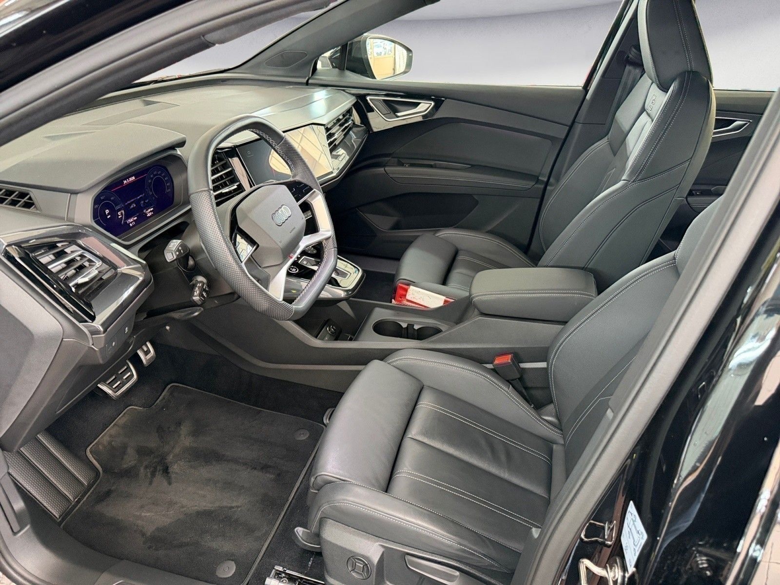Audi Q4 Sportback e-tron 40 foto 8