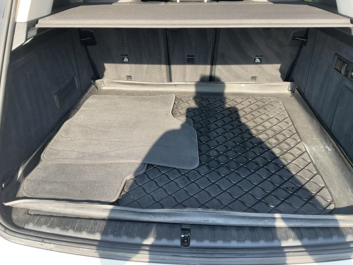 BMW IX xDrive40 SPORT LED+NAVI+360°+HuD+GRA+APP+AHK foto 14