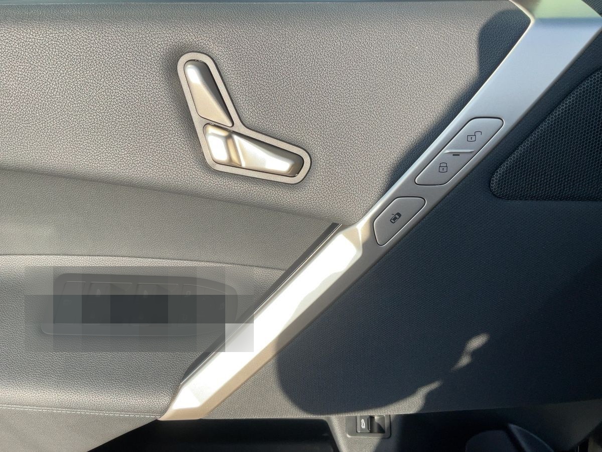 BMW IX xDrive40 SPORT LED+NAVI+360°+HuD+GRA+APP+AHK foto 17