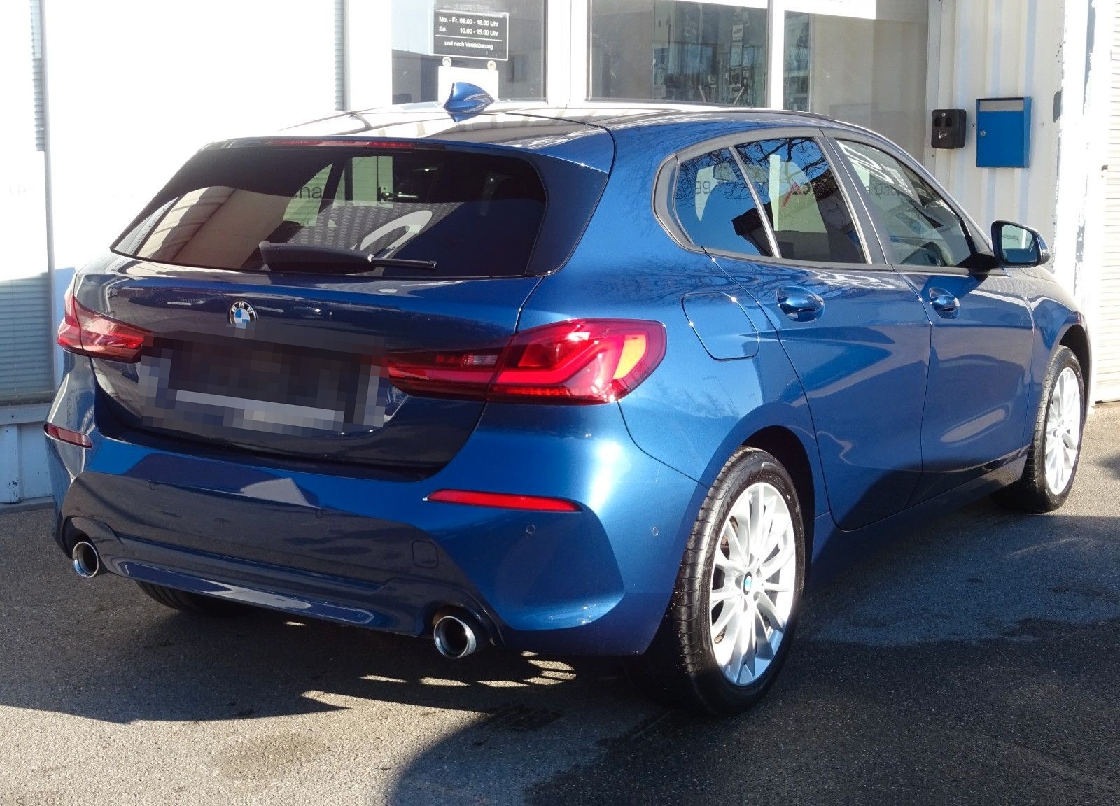 BMW 118d Aut Advantage 17" Navi LC Prof. Leder LED foto 6