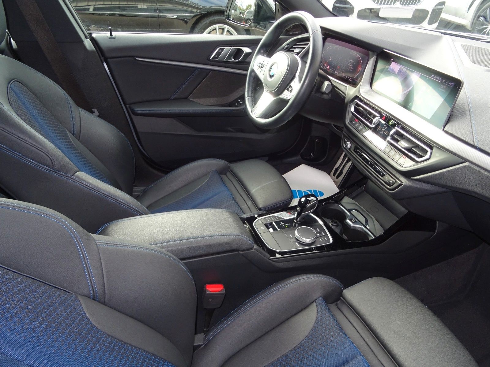 BMW 218d Gran Coupé Aut M Sportpaket Navi Leder LED foto 8
