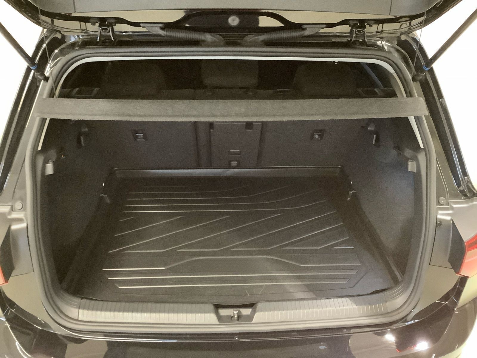 Volkswagen Golf Style 1,5 eTSI DSG,AHZV,Navi,Kamera,Pano,Ma foto 13