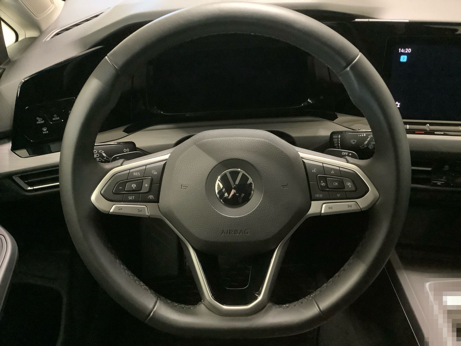 Volkswagen Golf Style 1,5 eTSI DSG,AHZV,Navi,Kamera,Pano,Ma foto 16