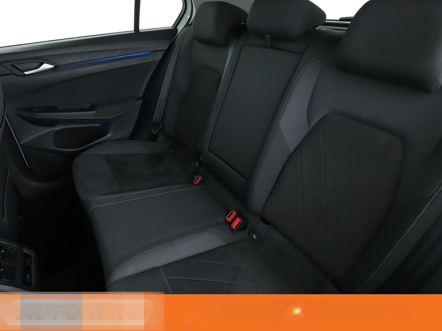 Volkswagen Golf VIII 1.5 eTSI ACT Style Aut.*NAVI*CAM*ACC* foto 14