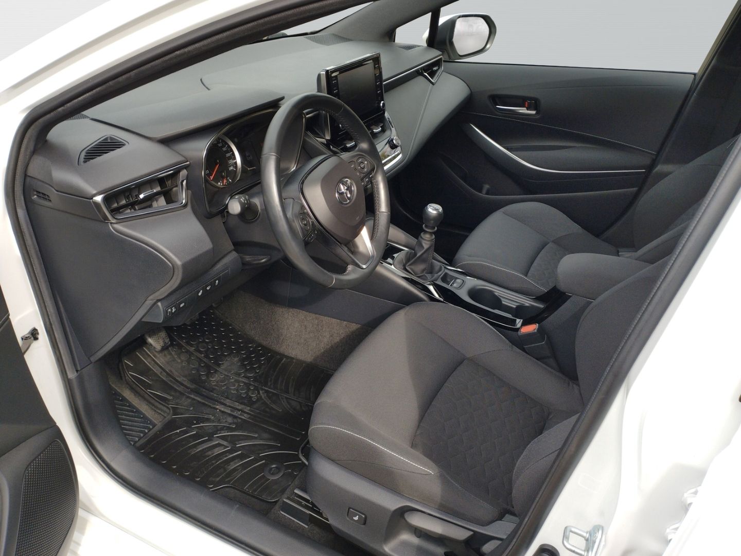 Toyota Corolla Comfort 5-TÜRER, 1,2 TURBO, 6-GANG+Sitzh foto 13