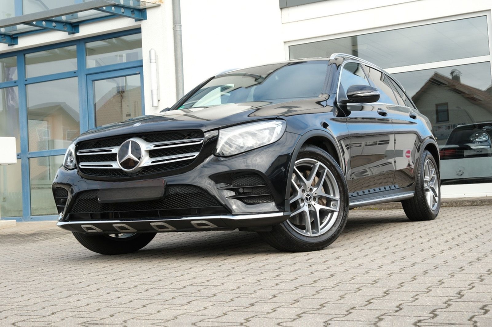Mercedes-Benz GLC 250 Autom. 4MATIC "AMG"LED"PANO"ACC" foto 2