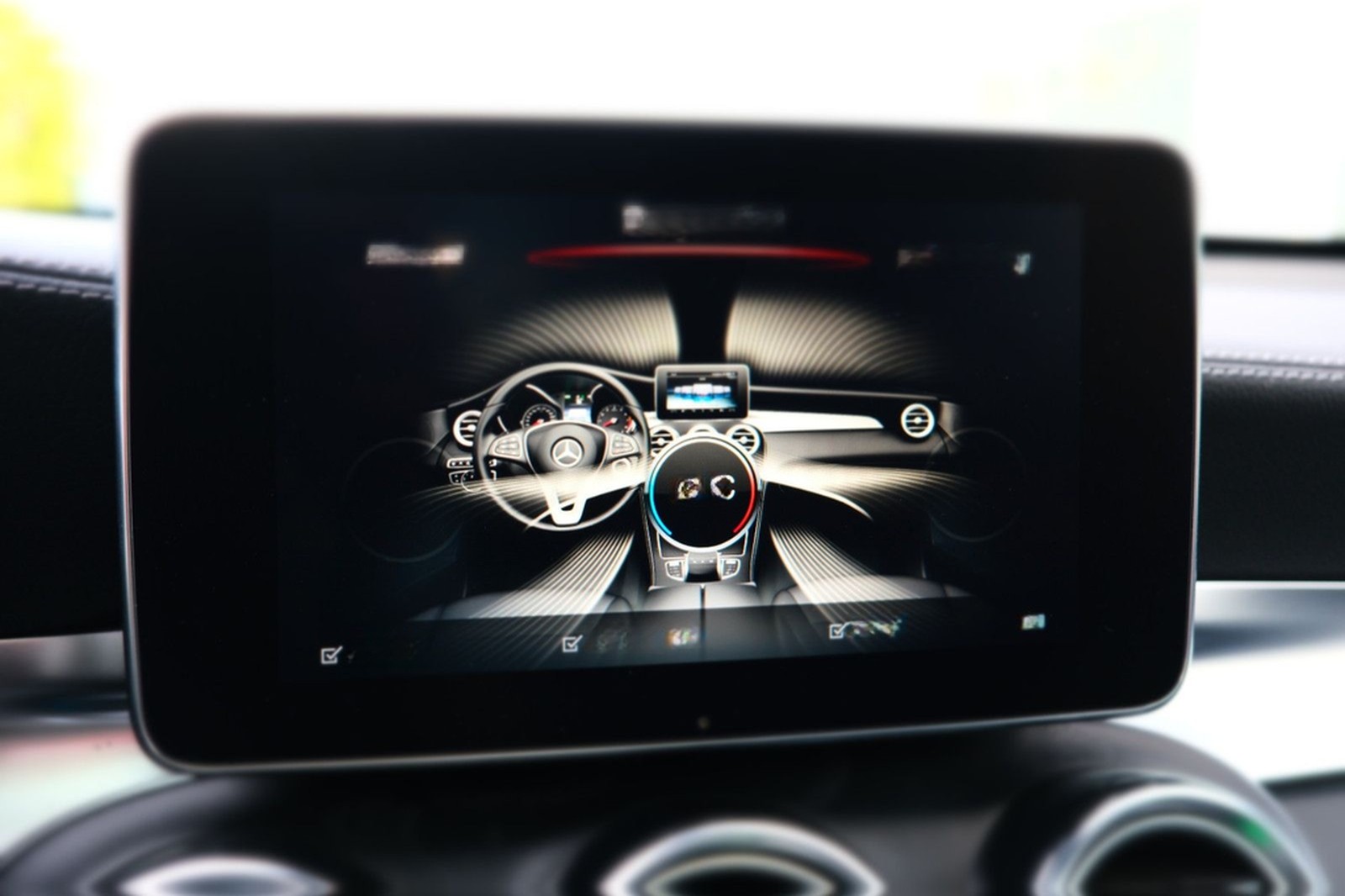 Mercedes-Benz GLC 250 Autom. 4MATIC "AMG"LED"PANO"ACC" foto 28