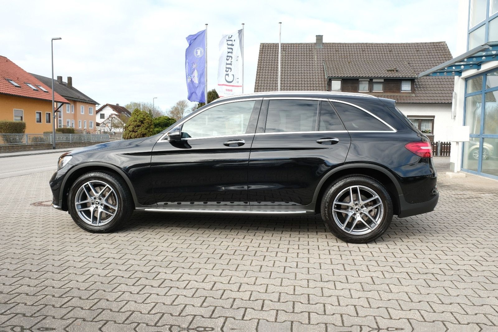 Mercedes-Benz GLC 250 Autom. 4MATIC "AMG"LED"PANO"ACC" foto 9