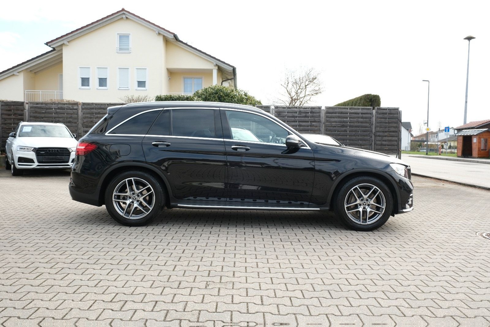 Mercedes-Benz GLC 250 Autom. 4MATIC "AMG"LED"PANO"ACC" foto 10