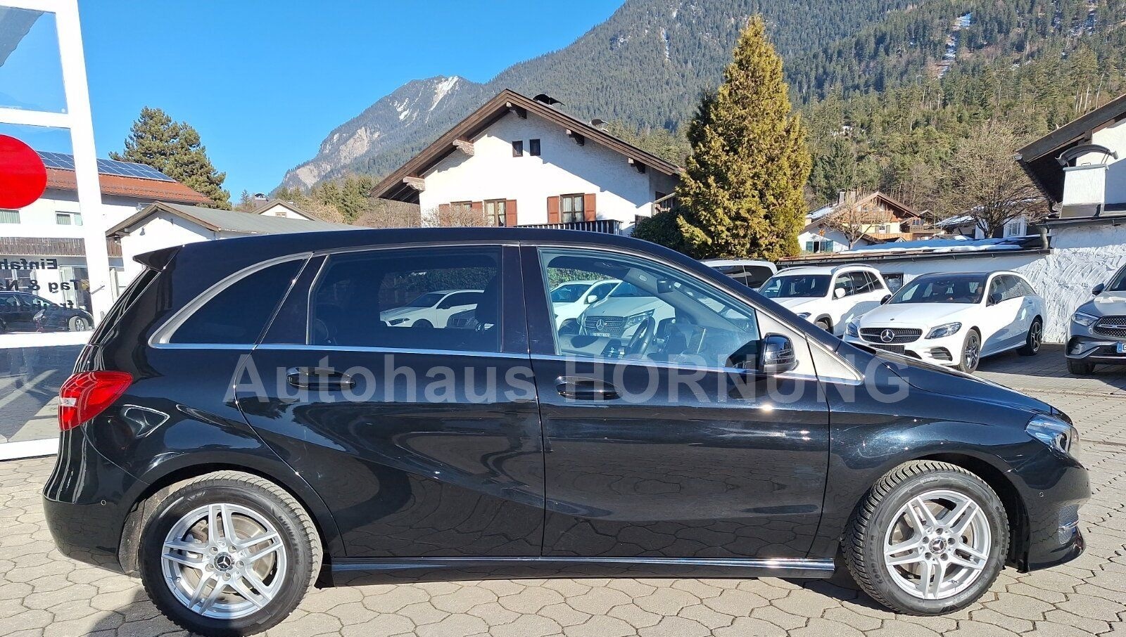 Mercedes-Benz B 220 4MATIC URBAN AHK KAMERA FOND LÄNGS LED TW foto 3