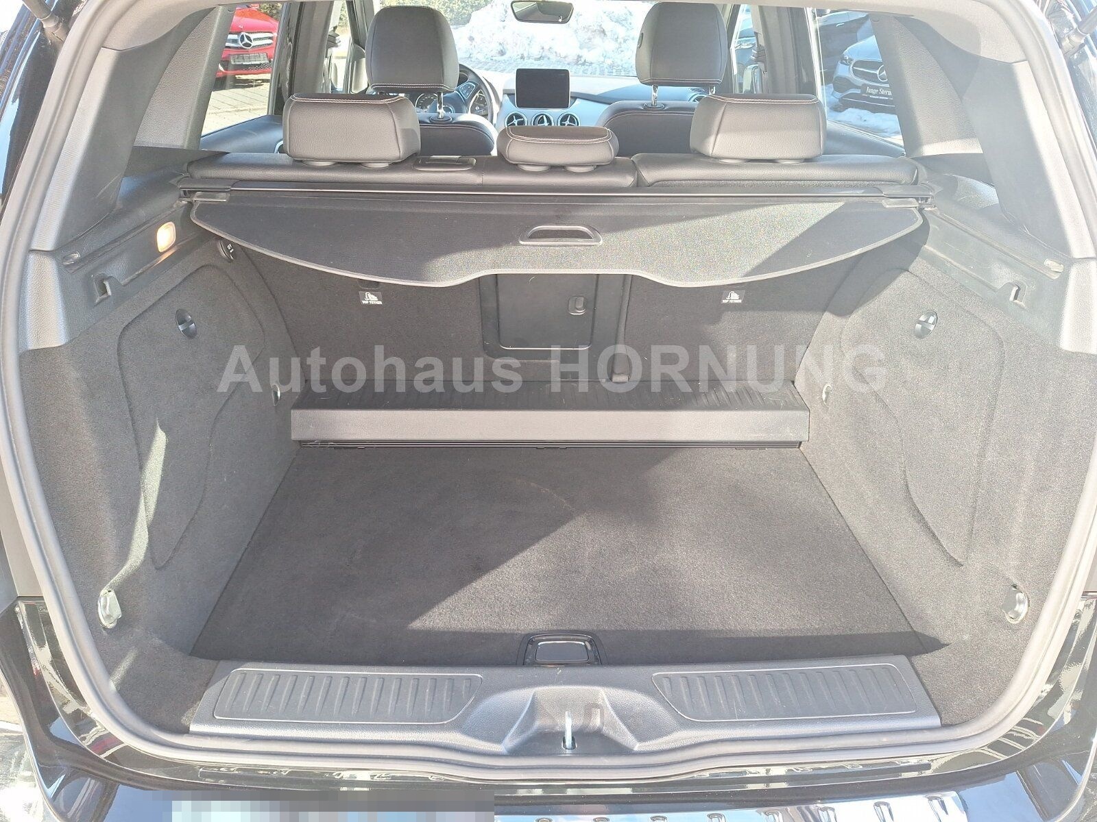 Mercedes-Benz B 220 4MATIC URBAN AHK KAMERA FOND LÄNGS LED TW foto 5