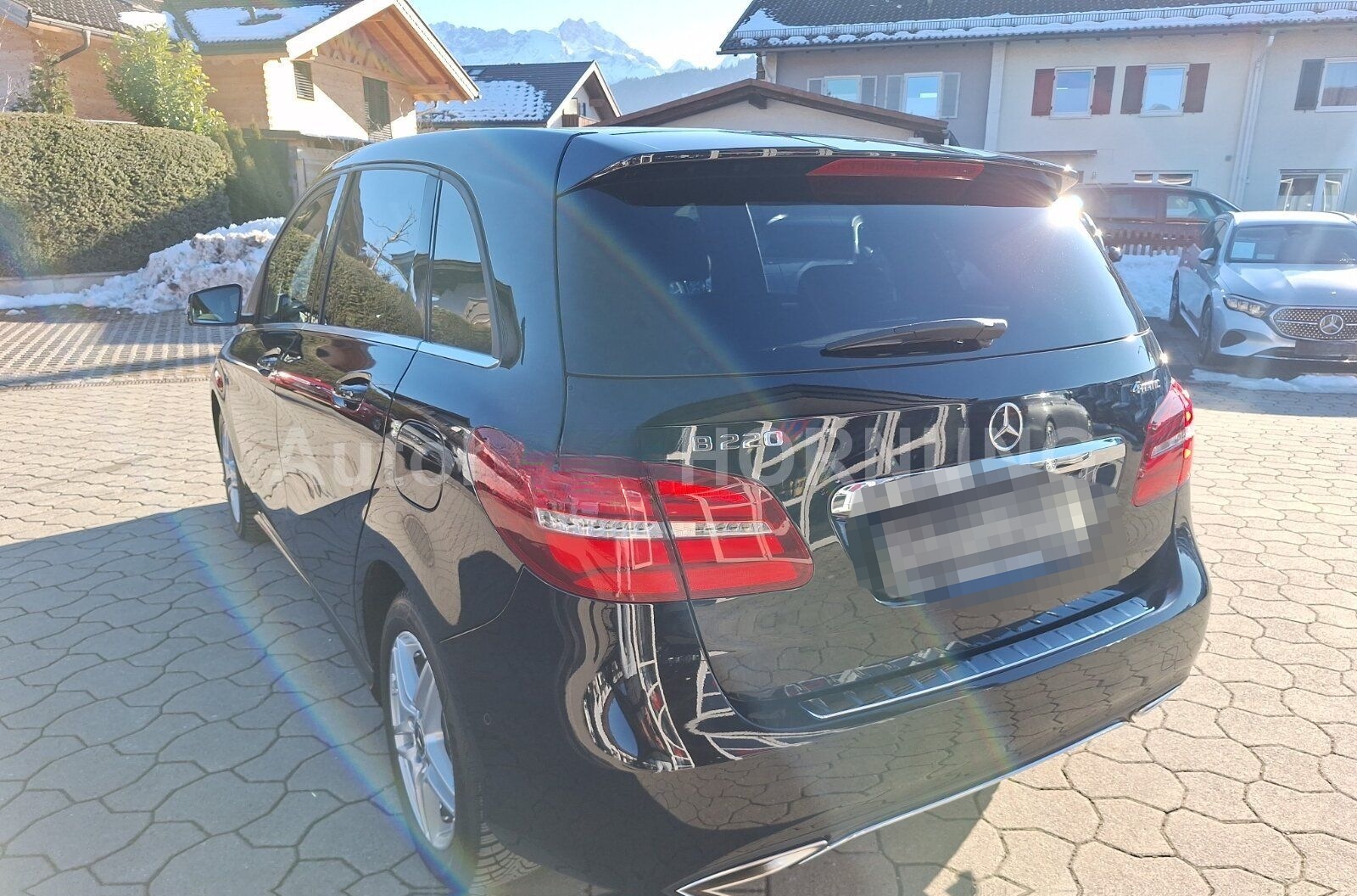 Mercedes-Benz B 220 4MATIC URBAN AHK KAMERA FOND LÄNGS LED TW foto 6