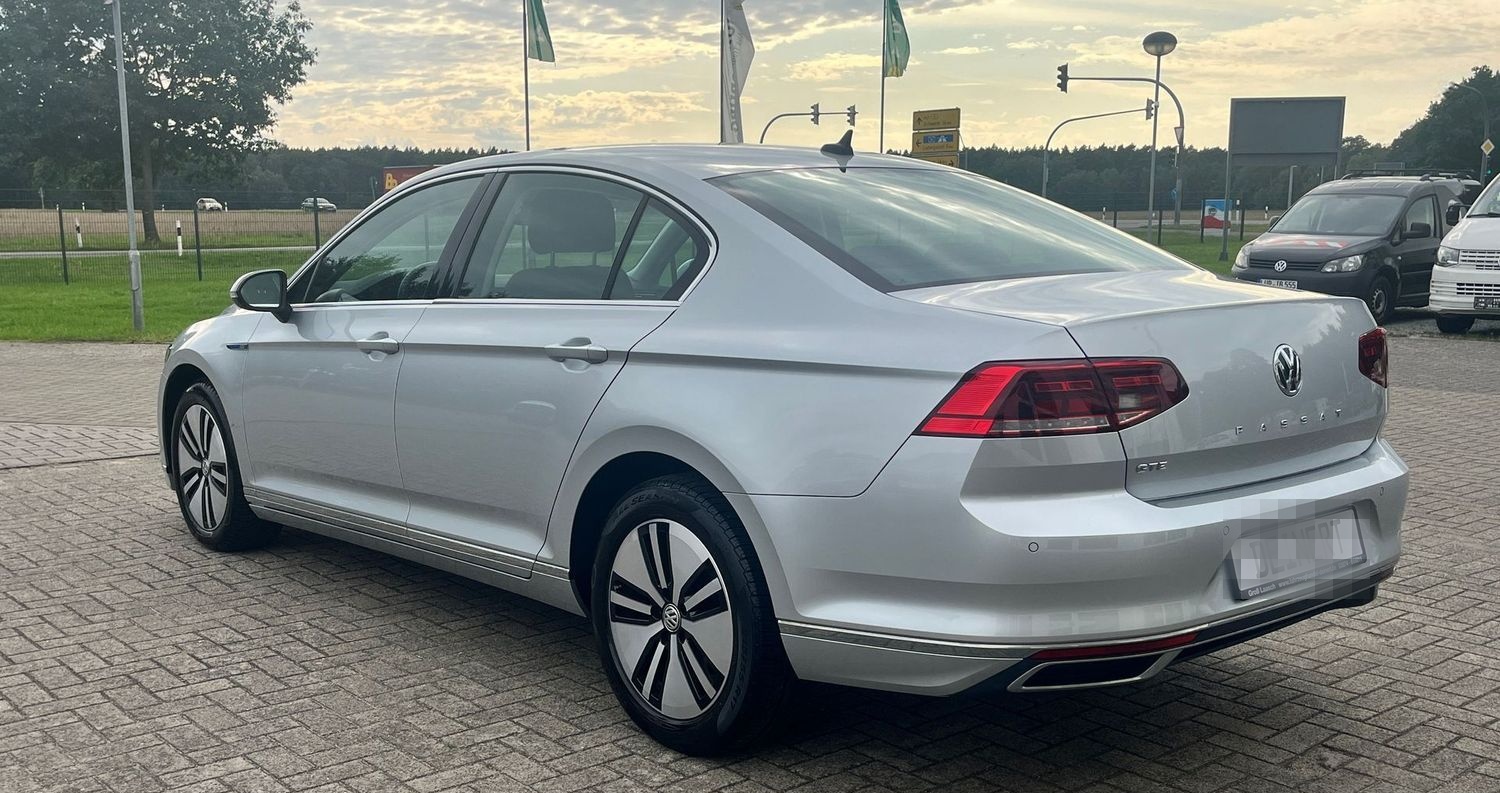 Volkswagen Passat 1.4 TSI "GTE" LIMOUSINE aus 1.HAND foto 5