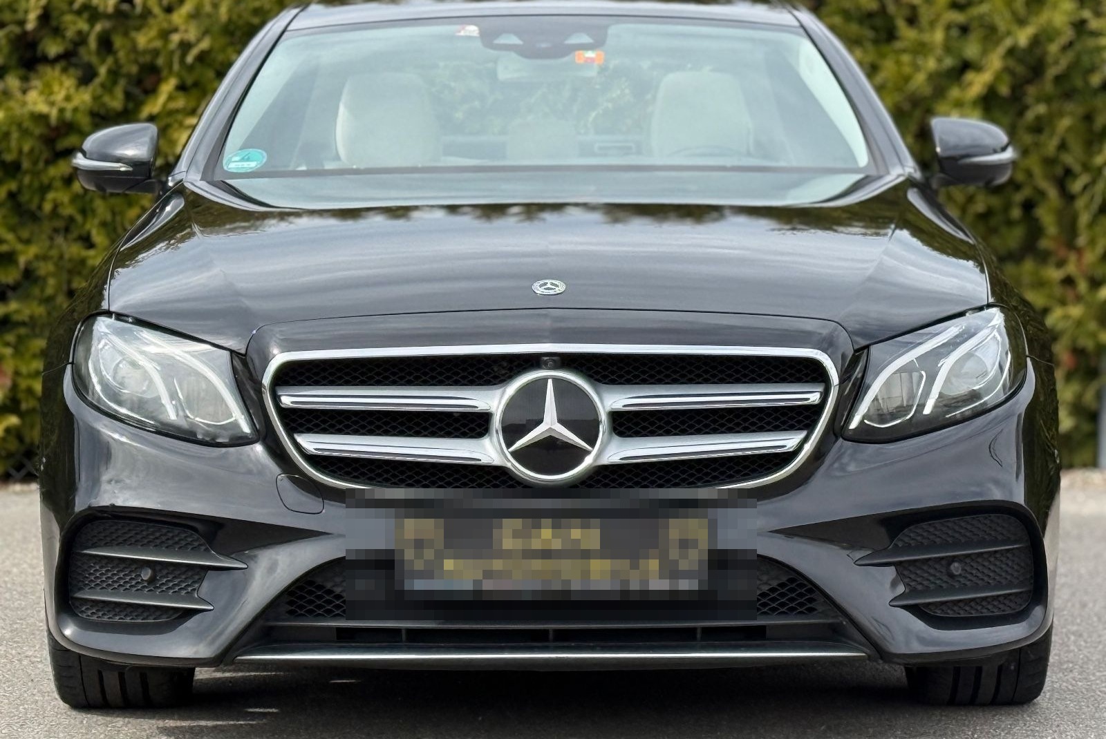 Mercedes-Benz E 350d Limousine*1.HAND*AMG LINE*PANO*LED* foto 4