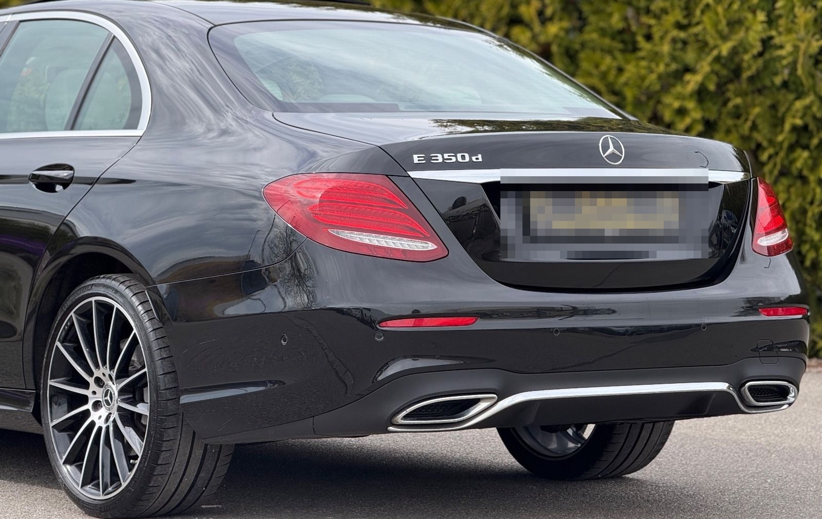 Mercedes-Benz E 350d Limousine*1.HAND*AMG LINE*PANO*LED* foto 7
