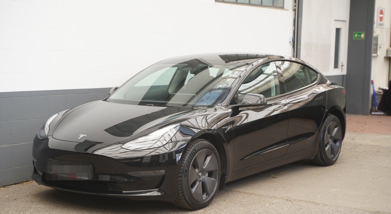 Tesla Model 3 Long Range AWD  *1. Hand*unfallfrei* foto 3