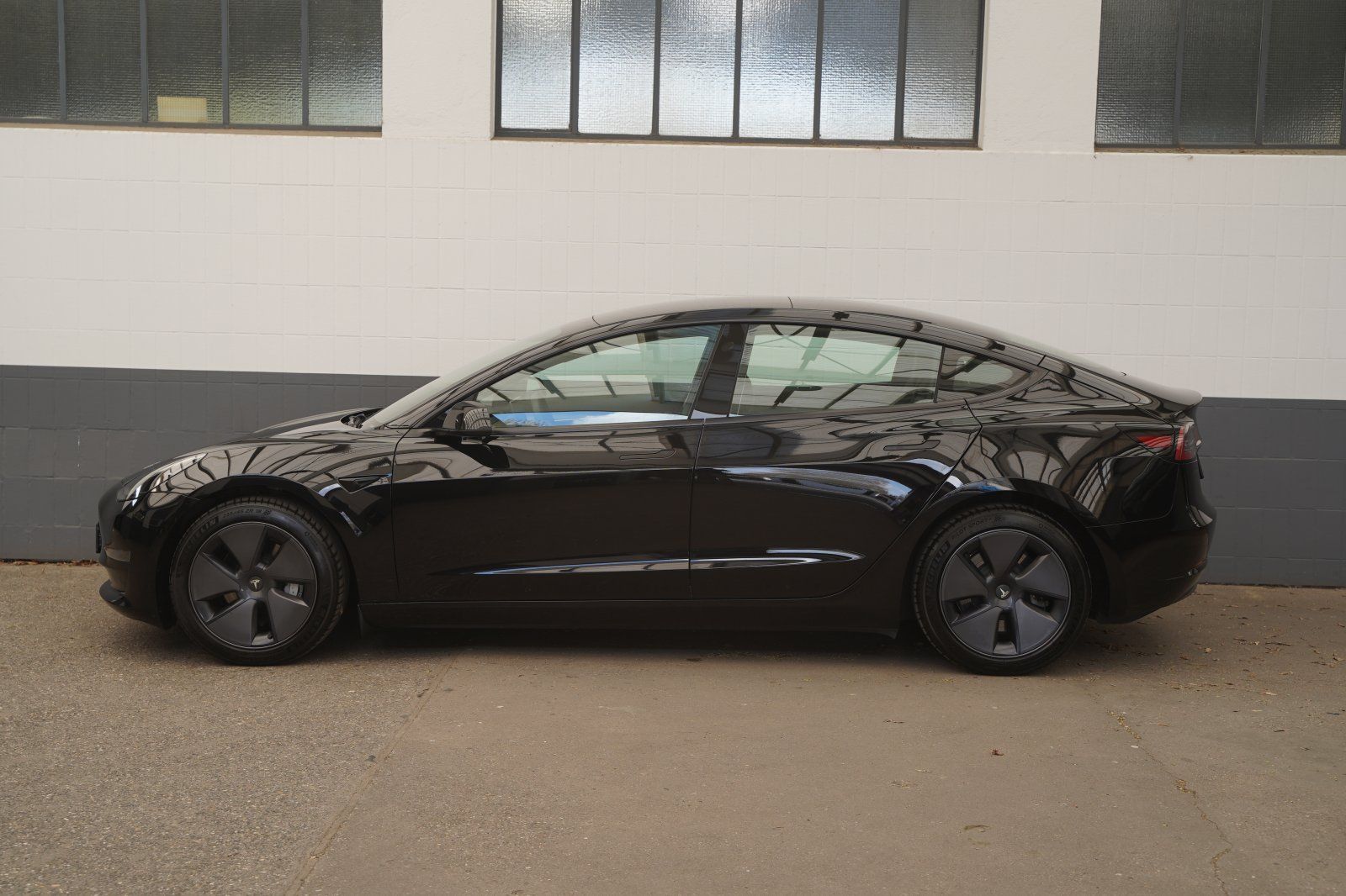 Tesla Model 3 Long Range AWD  *1. Hand*unfallfrei* foto 4